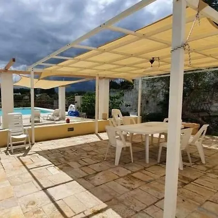 Casa de Férias Ostuni, La Romana Con Piscina Esclusiva 4 O 5 Ospiti *