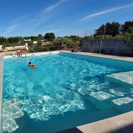 Casa de Férias Ostuni, La Romana Con Piscina Esclusiva 4 O 5 Ospiti *