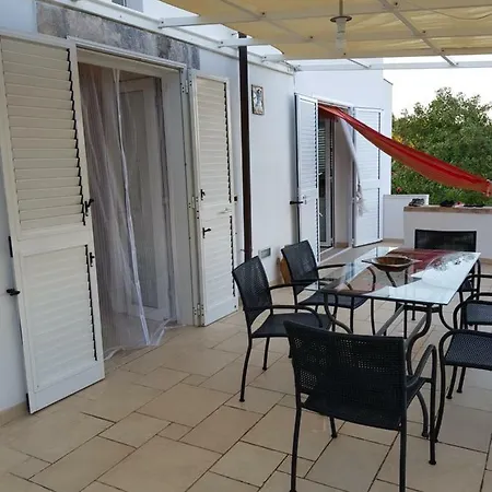 Casa de Férias Ostuni, La Romana Con Piscina Esclusiva 4 O 5 Ospiti Ostuni