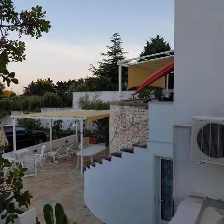 Casa de Férias Ostuni, La Romana Con Piscina Esclusiva 4 O 5 Ospiti Ostuni